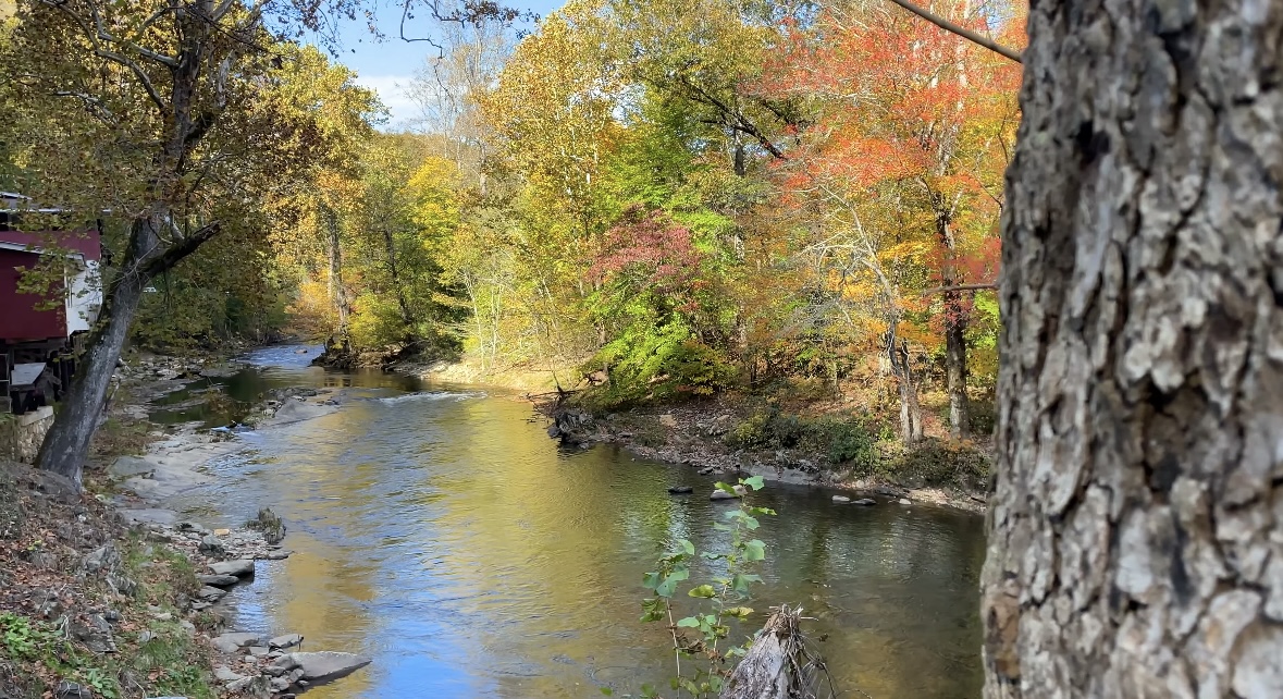 Smoky Mountains fall hiking