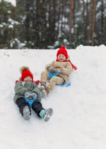 8 Reminders for Shopping Winter Gear Clothing for Your Children