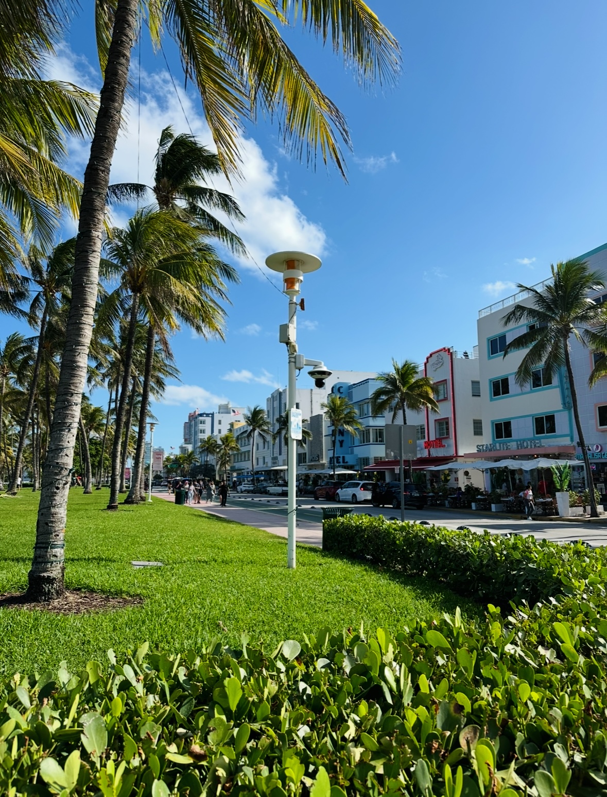 Ocean Drive Art Deco Buildings